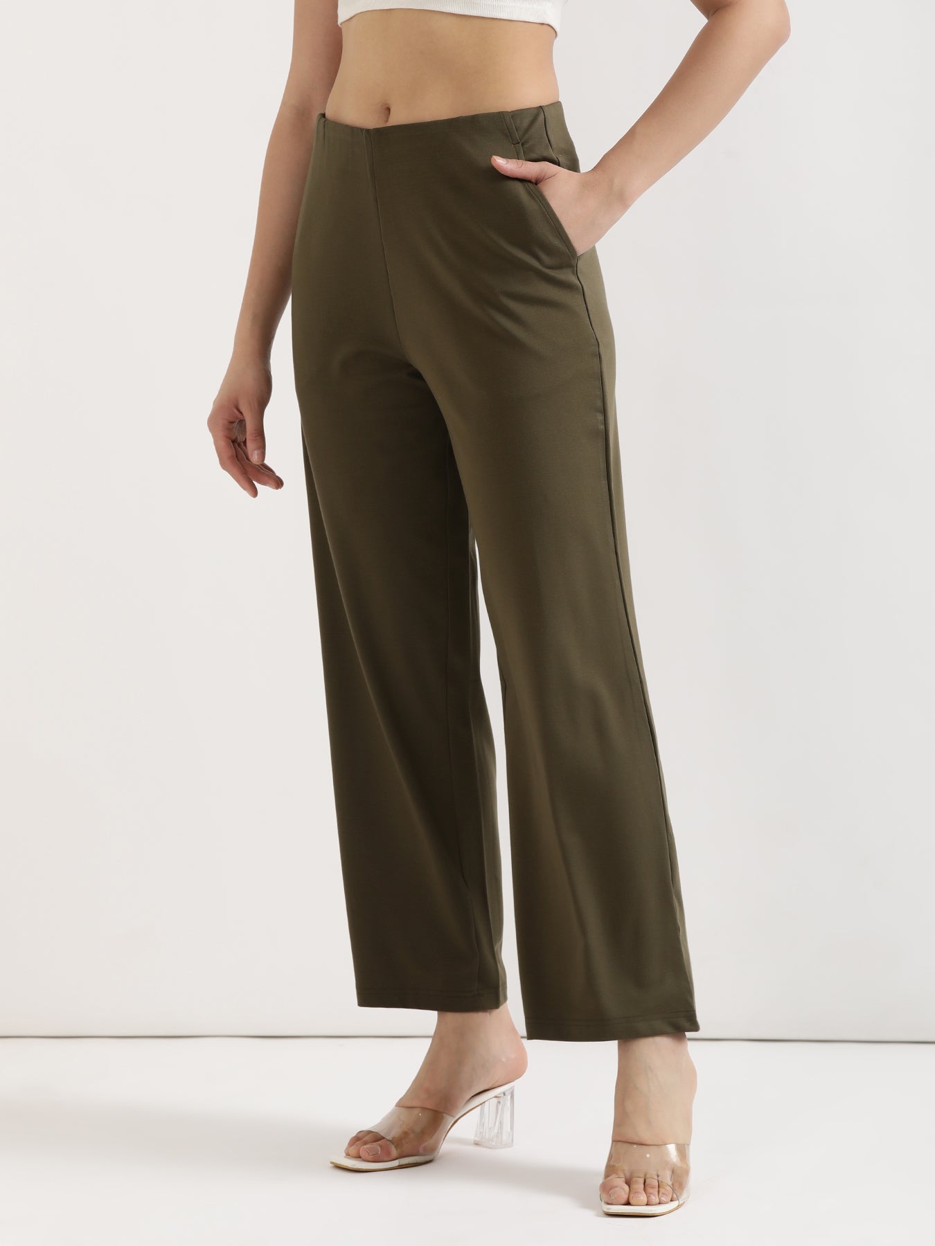 12 Shoes to Wear With Wide-Leg Pants